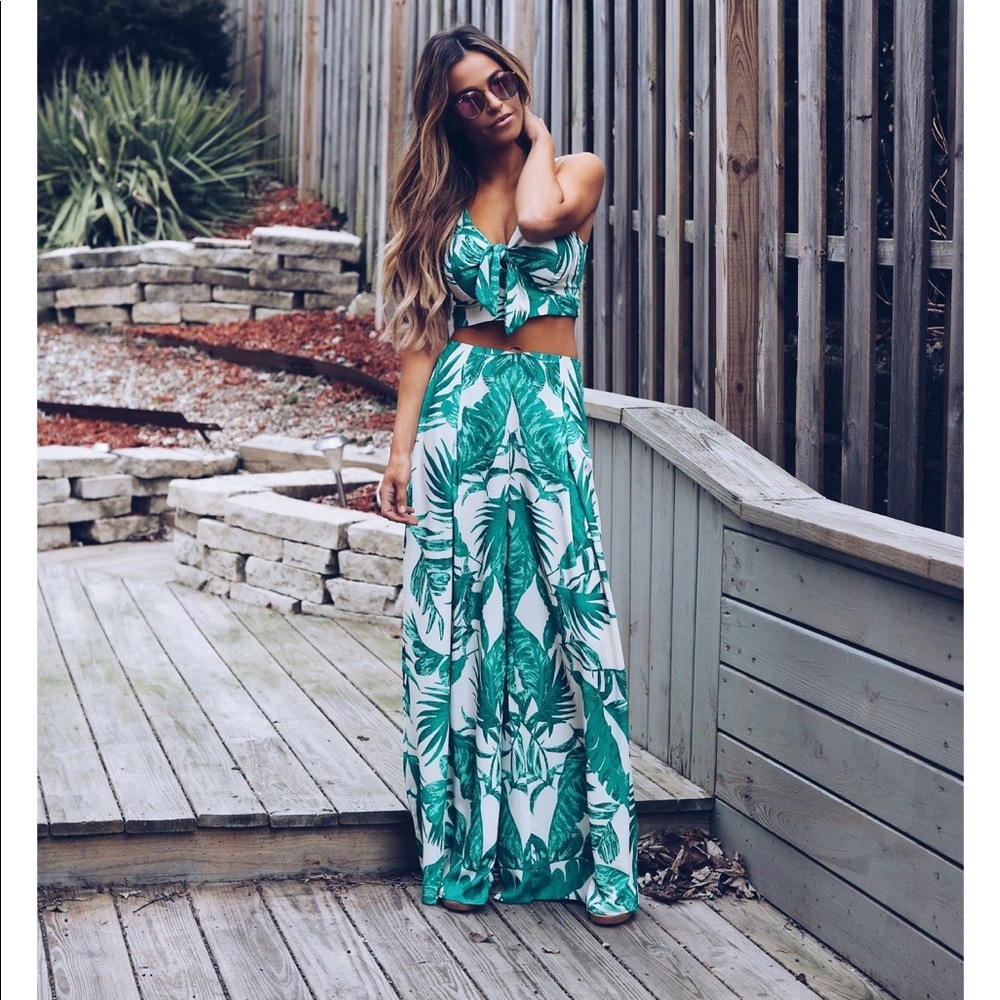 Flying tomato Palm two piece separates